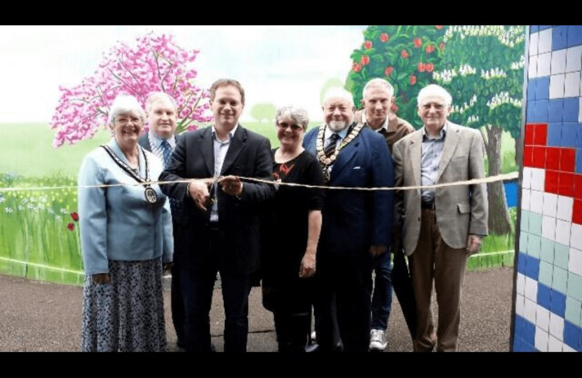 Grant Shapps and Lynne Sparks